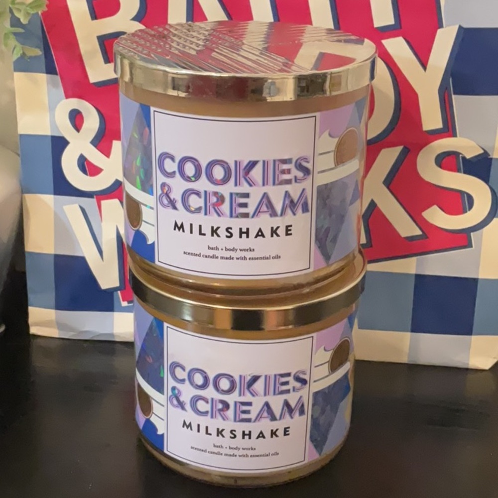 Bath & Body Works Cookies & Cream Milkshake Candle Set